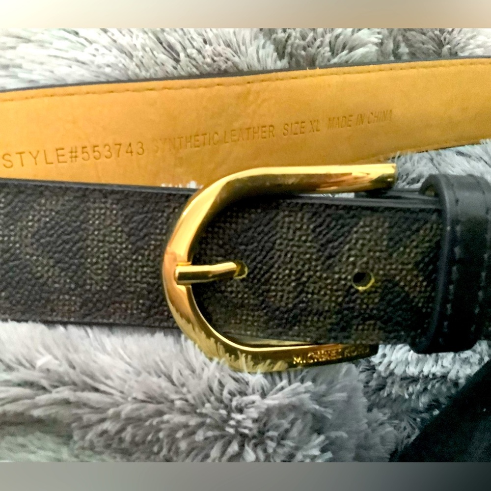 Michael Kor women’s belt  xl   New